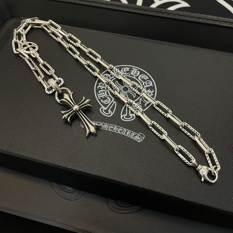 Ch*0me He**ts necklaces